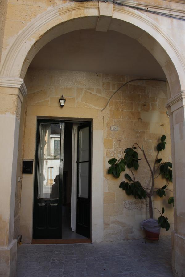 Piazzetta Acquaviva Apartment Lecce Ngoại thất bức ảnh