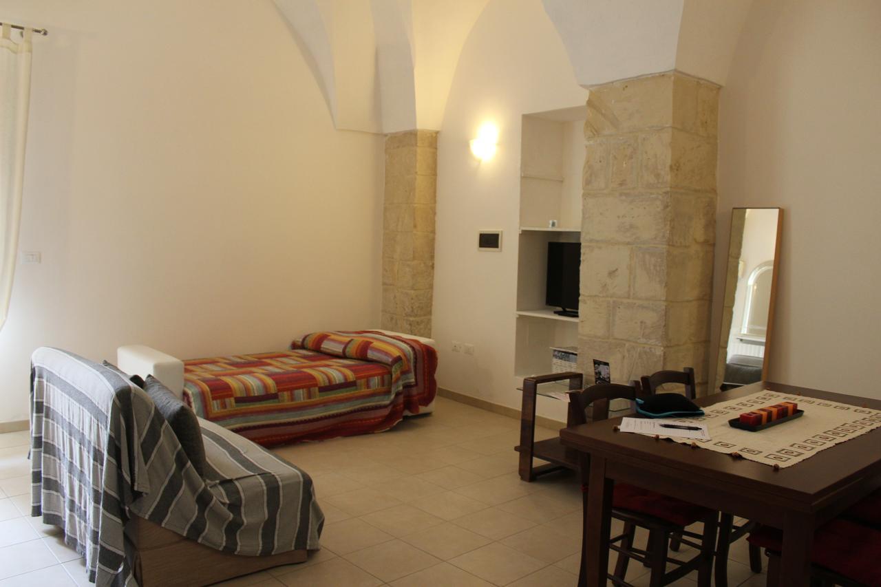 Piazzetta Acquaviva Apartment Lecce Ngoại thất bức ảnh